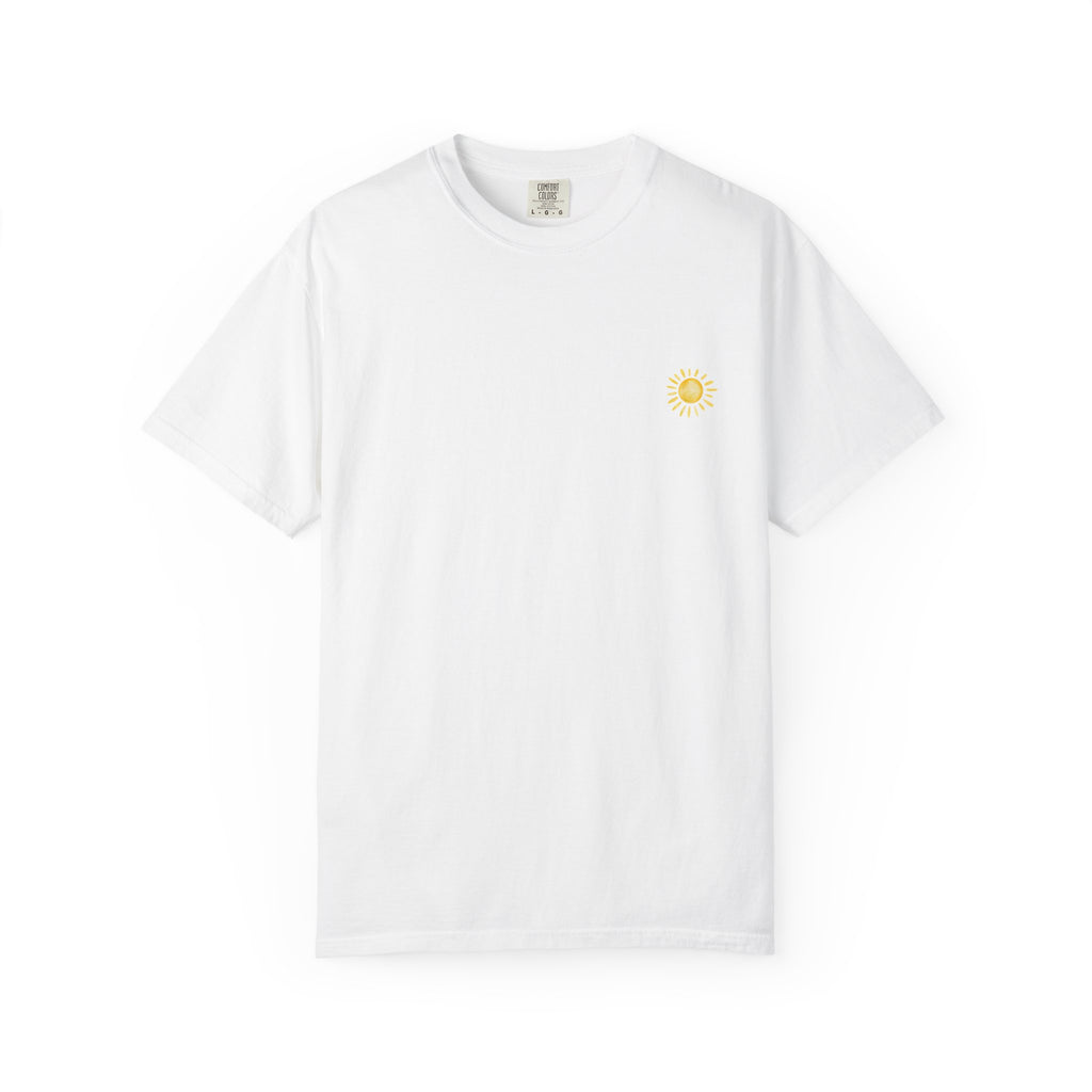 Daphne Loves Poppy Tee