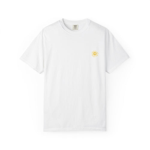 Daphne Loves Poppy Tee